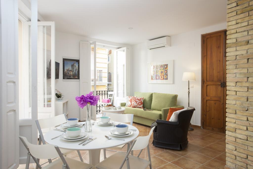 Singularstays Roteros Valencia Bagian luar foto
